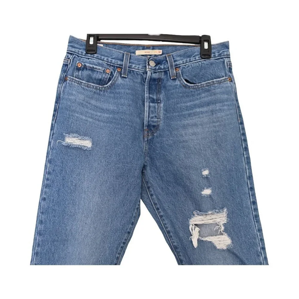 Women's - Levi's Distressed Wedgie Jeans, Size 30